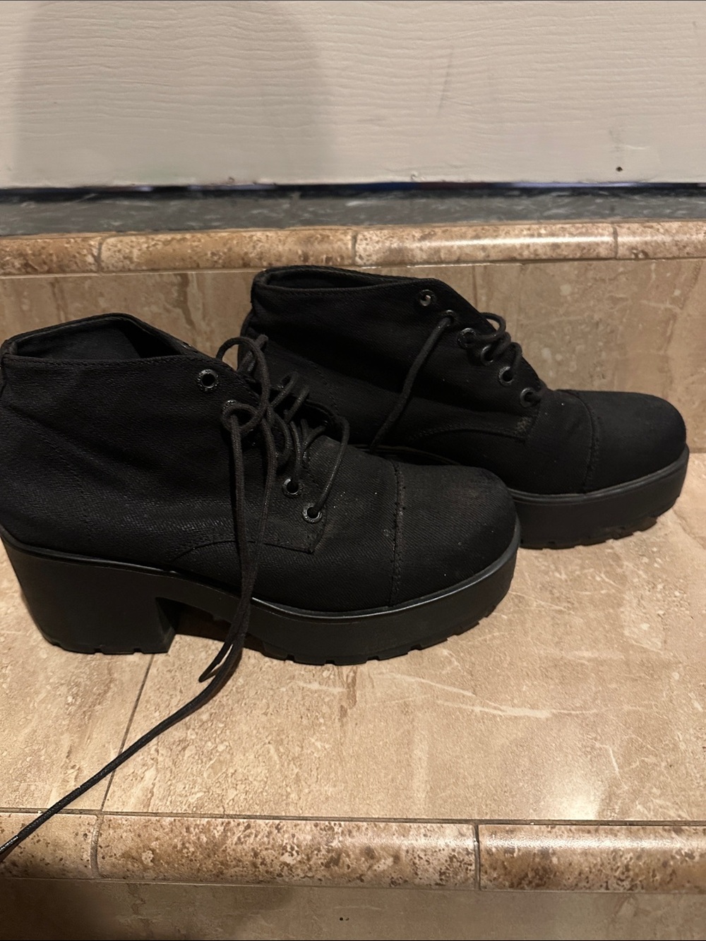 Vagabond Black Lace-Up Platform Ankle Boots